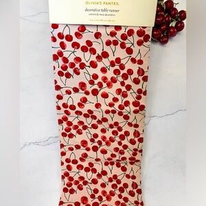 Cherry Cherries Print Table Runner NWT